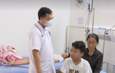 Thái Bình: 28 học sinh tiểu học có biểu hiện ngộ độc thực phẩm sau bữa ‘tiệc’ Tết Trung thu