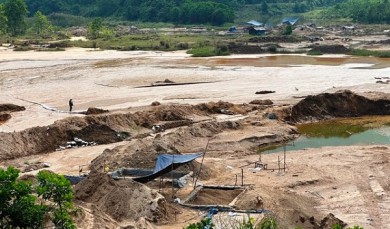 Tỉnh ủy Quảng Nam yêu cầu xử lý nghiêm nạn khai thác vàng trái phép