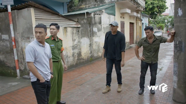 Mê cung - Tập 28: Đấu trí với Fedora, Khánh có manh mối cứu nạn nhân đầu tiên