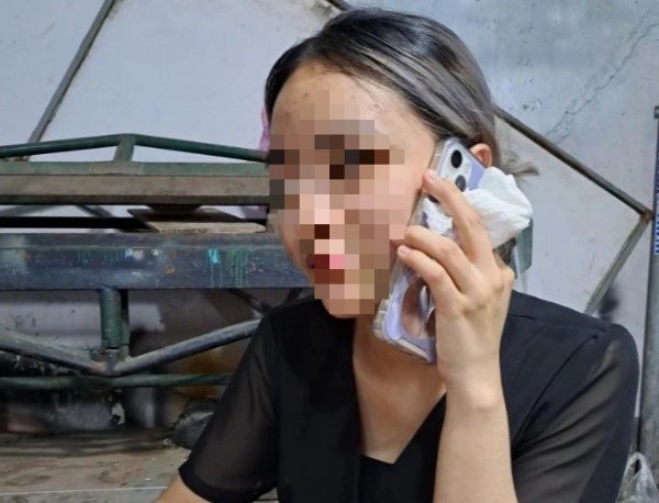 Bỗng dưng bị người lạ gọi điện thoại hỏi 