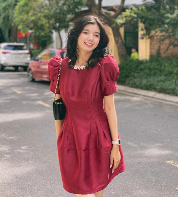 Hai nữ chiến sĩ có Hai nữ chiến sĩ có