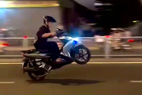 Khi những hành vi lái xe nguy hiểm trở thành 