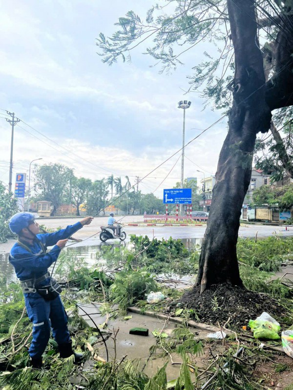 Cơ bản khôi phục mạng viễn thông các tỉnh phía Bắc