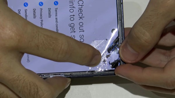 Samsung đứng trước nguy cơ bị kiện do dòng điện thoại gập có vấn đề