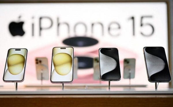 Apple bị cười nhạo khi quảng cáo bộ nhớ 128 GB là “dung lượng lưu trữ lớn”