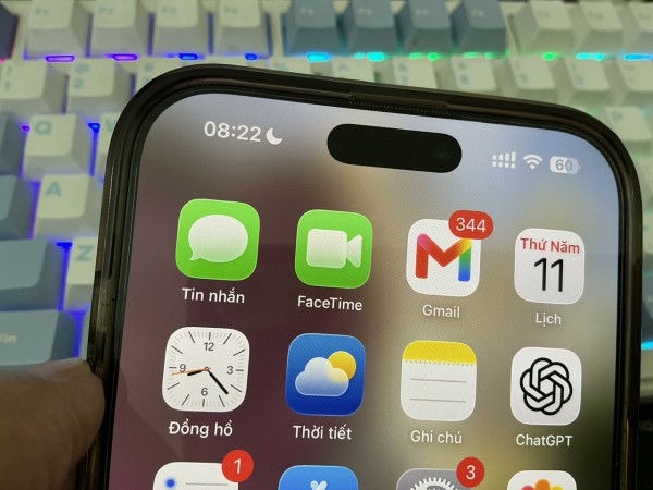 Biểu tượng mặt trăng trên iPhone báo hiệu điều gì?