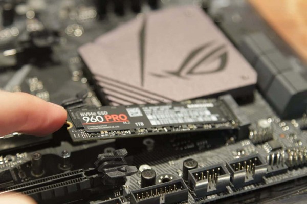 Sau bão giá RAM, đến lượt SSD và CPU 