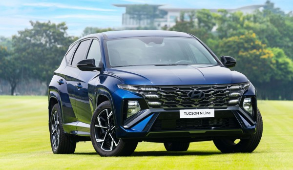 10 ô tô động cơ xăng, dầu bán chạy nhất Việt Nam 2025: Mitsubishi Xpander dẫn đầu