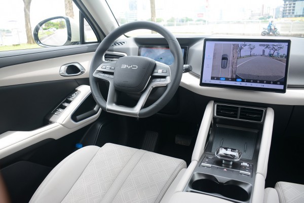 4 ngày cầm lái xe điện BYD Atto 2: Đáng 