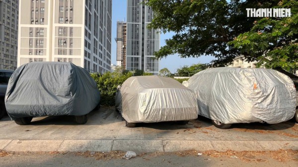 4 sai lầm khi sử dụng bạt che nắng ô tô chủ xe cần tránh