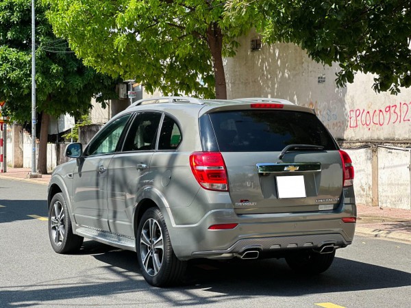 400 triệu mua ô tô 7 chỗ: Xe Mỹ Chevrolet Captiva có phải 