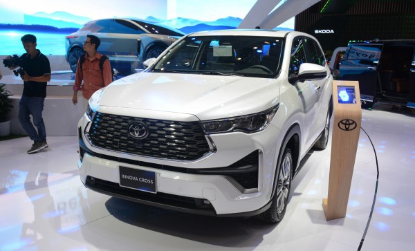 5 ô tô hybrid bán chạy nhất Việt Nam năm 2025