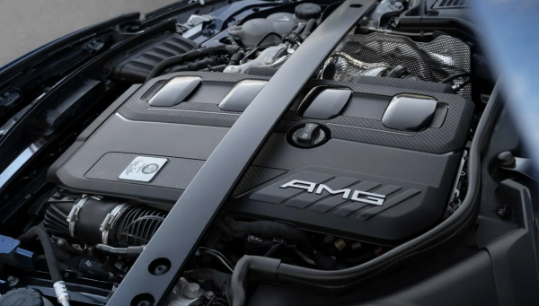 Audi, Mercedes xem xét lại thời điểm ngừng xe xăng, chỉ bán ô tô điện Audi, Mercedes xem xét lại thời điểm ngừng xe xăng, chỉ bán ô tô điện
