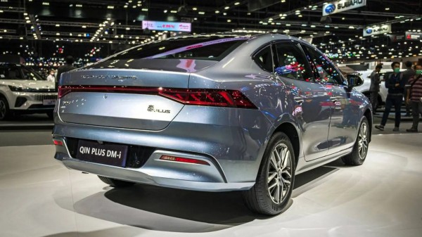 BYD triệu hồi gần 89.000 xe hybrid dính lỗi pin