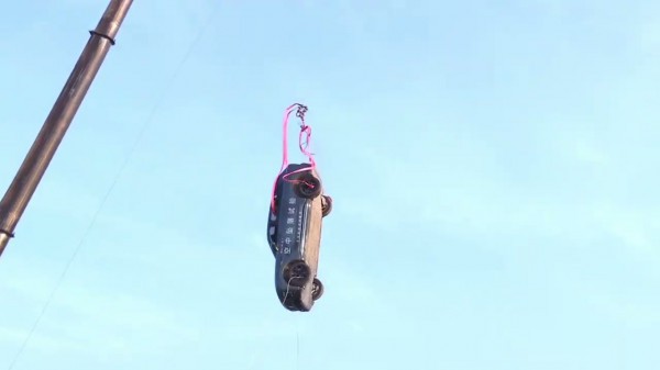 Cách thử độ bền ô tô cực 