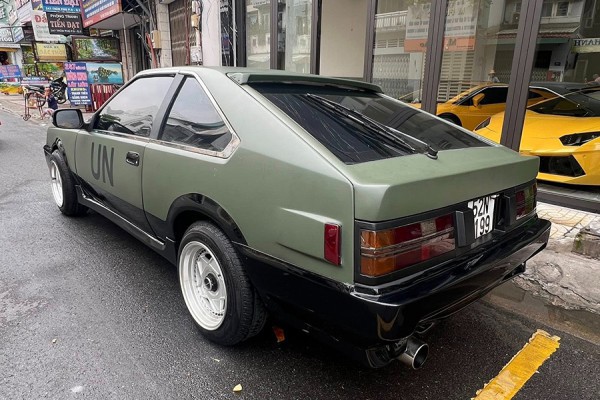 Chán siêu xe, ông Đặng Lê Nguyên Vũ tậu xế cổ Toyota Celica gần 50 tuổi