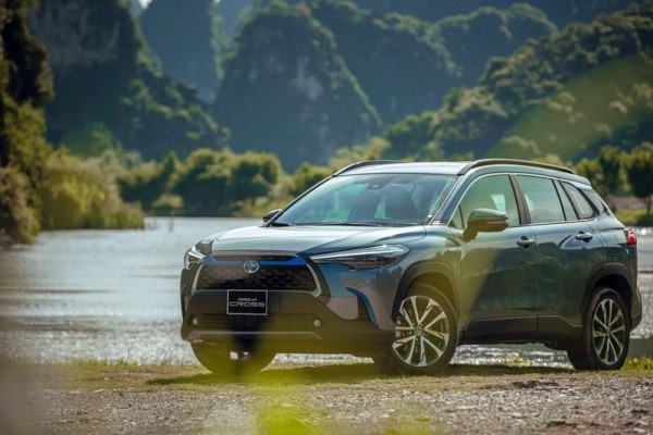 Chiến lược “chậm mà chắc” giúp Toyota giữ ngôi vương doanh số toàn cầu