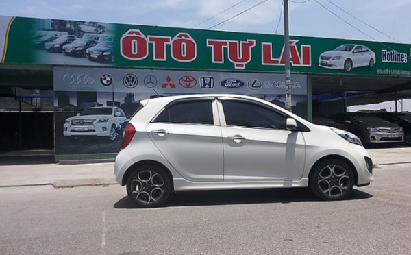 Cho thuê xe tự lái kèm tài xế bị phạt tới 30 triệu đồng