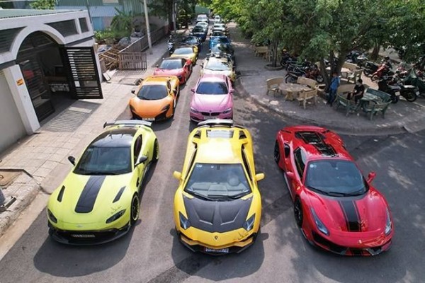 Dàn xe trăm tỷ của đại gia thẩm mỹ viện Mailisa