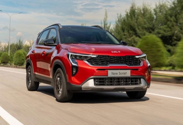 Doanh số giảm sâu, SUV cỡ A tung khuyến mãi lớn