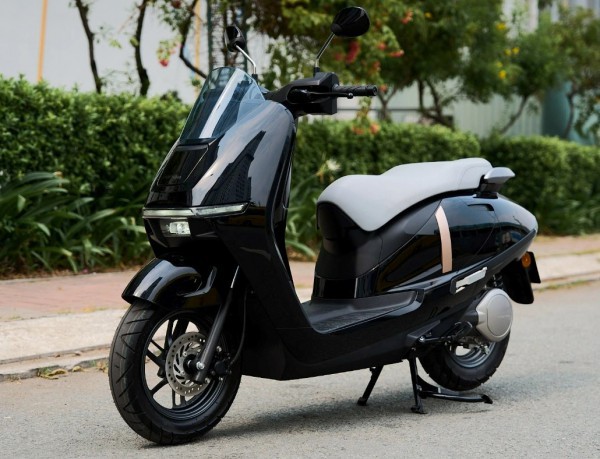 Giá bằng nửa thị trường Thái Lan, vì sao Honda UC3 vẫn bị khách Việt chê đắt?