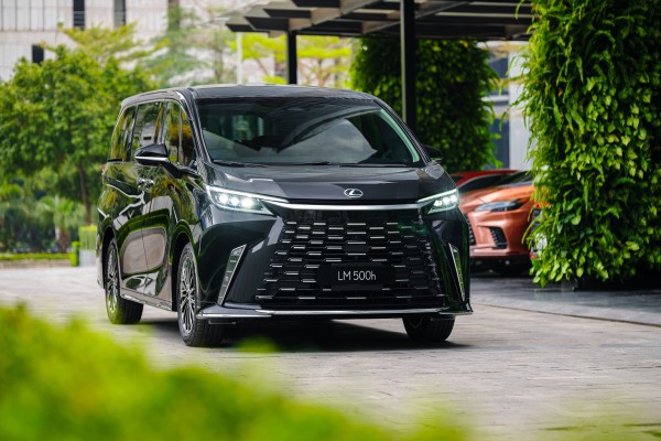 Giải mã bí mật thành công của Lexus