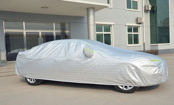 Giảm tác hại khi đỗ ô tô dưới trời nắng nóng