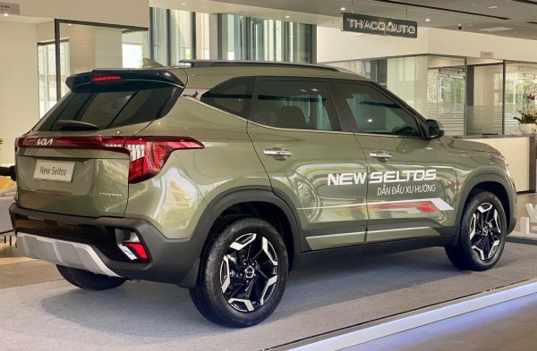 KIA Seltos giảm giá xuống mức hơn 500 triệu đồng