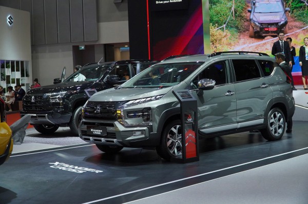 Loạt xe Nhật giảm giá trong tháng 9, nhiều xe bán chạy cũng góp mặt