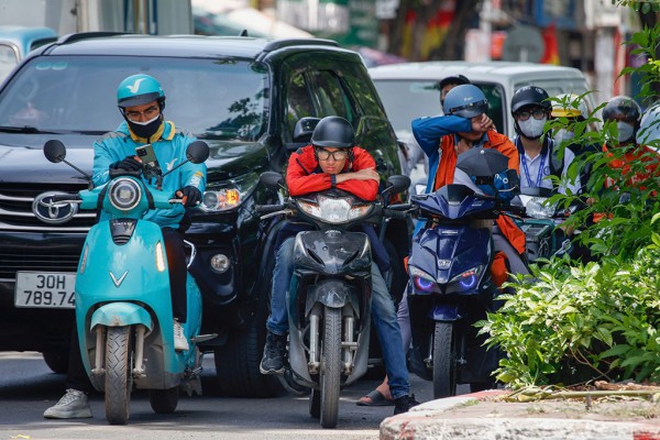 Nhiều nhà sản xuất có động thái Nhiều nhà sản xuất có động thái