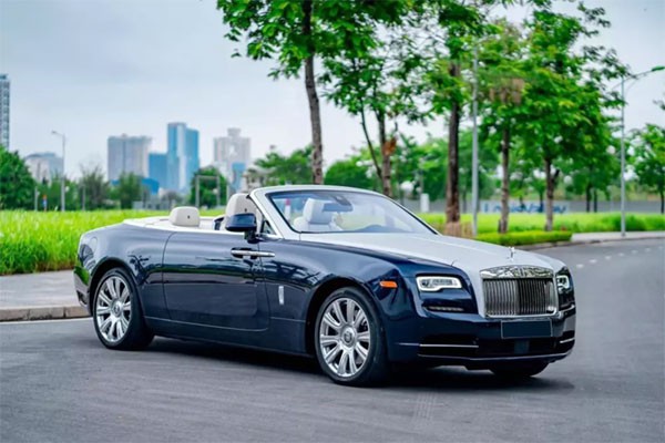 Rolls-Royce Dawn, mui trần siêu sang, tràn đầy lãng mạn và đam mê