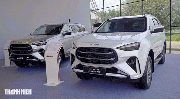SUV 7 chỗ: Ford Everest lại áp đảo, Isuzu mu-X nâng cấp vẫn không thoát 