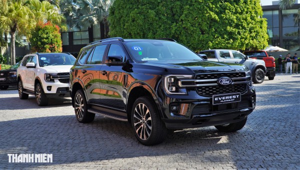 SUV 7 chỗ: Toyota Fortuner ngày càng 