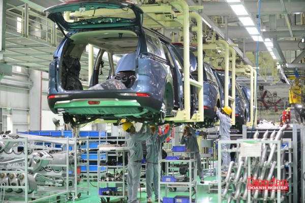 Sản lượng ô tô nội địa bứt phá, thị trường bước vào mùa cao điểm