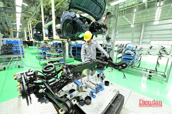 Sản lượng ô tô nội địa bứt phá, thị trường bước vào mùa cao điểm