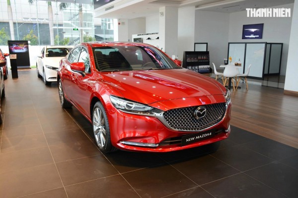 Sedan hạng D: Toyota Camry mất dần phong độ, Mazda6 tiếp tục 