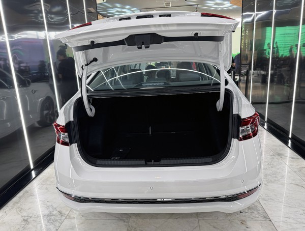 Skoda Slavia tung ra thị trường Việt Nam 3 phiên bản, giá từ 468 triệu đồng Skoda Slavia tung ra thị trường Việt Nam 3 phiên bản, giá từ 468 triệu đồng