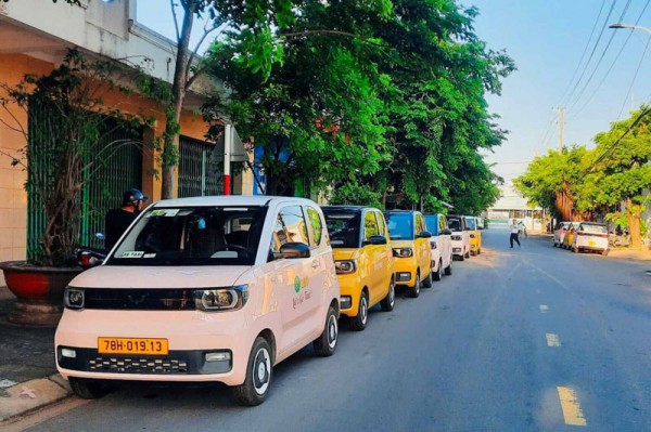 Taxi điện cỡ nhỏ sắp phổ biến