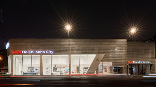 Thay tướng, làm mới đại lý Audi quyết 