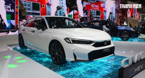 Thêm mẫu mới, lượng tiêu thụ ô tô hybrid tại Việt Nam vẫn ở mức cầm chừng Thêm mẫu mới, lượng tiêu thụ ô tô hybrid tại Việt Nam vẫn ở mức cầm chừng