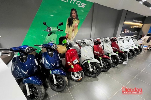 Thị trường xe máy Việt Nam: doanh số phục hồi, cục diện đổi chiều