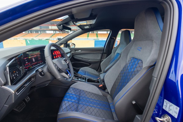 Volkswagen Golf R Performance phiên bản 