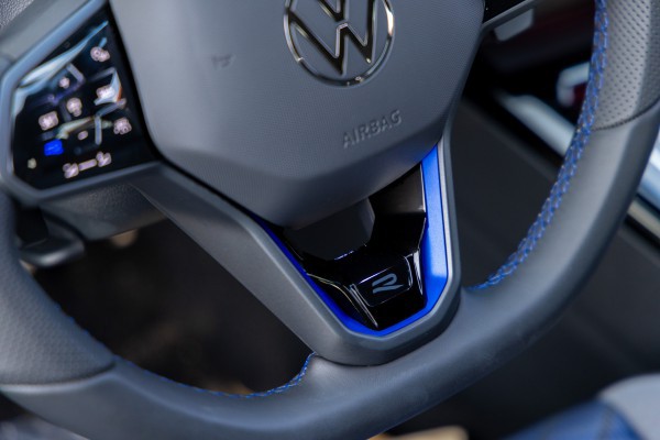 Volkswagen Golf R Performance phiên bản 