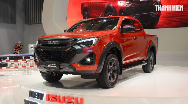 Xe bán tải: Ford Ranger bỏ xa các đối thủ ngay trong bước 