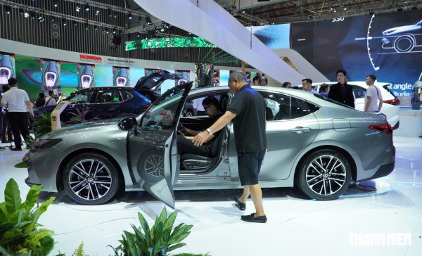 Xe hybrid có 