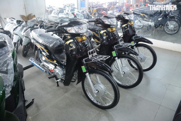 Xe máy số cổ điển Honda Dream NCX 2026 về Việt Nam, giá từ 148 triệu đồng