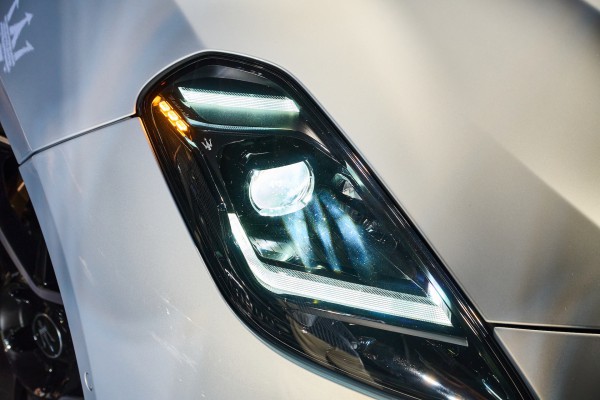 Xe mui trần hạng sang Maserati GranCabrio Folgore có giá hơn 13,3 tỉ đồng