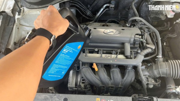 Xe số tự động: Khi nào nên thay dầu động cơ, dầu hộp số?
