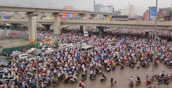 Áp thuế, phí cao với xe máy xăng, để hạn chế sử dụng