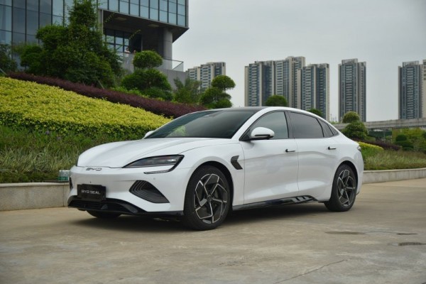 Ô tô Trung Quốc đã qua sử dụng có giá trị thấp